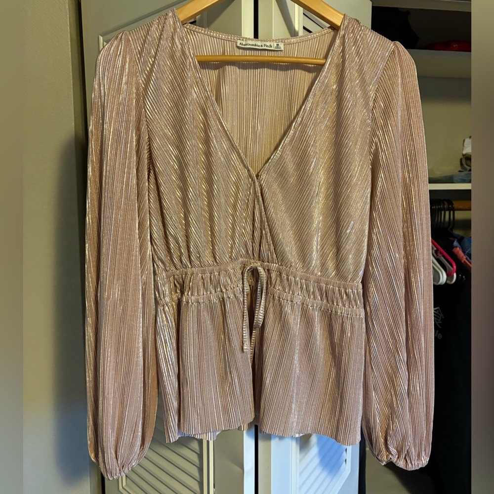 Women’s medium Abercrombie blouse